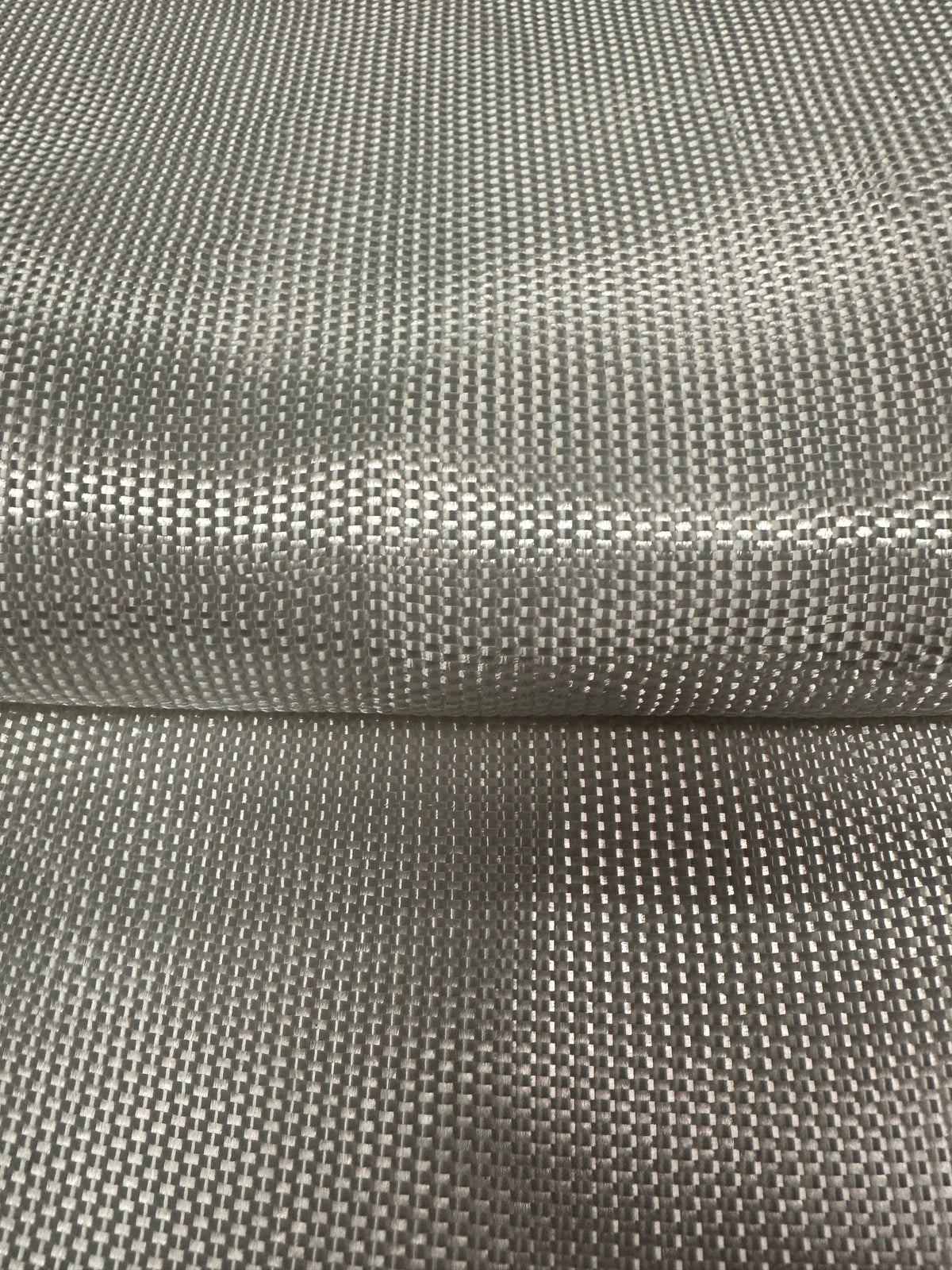 Vävd geotextil av polyester 120/120 kN/m 3m x 45,5 m (136,5 m²)