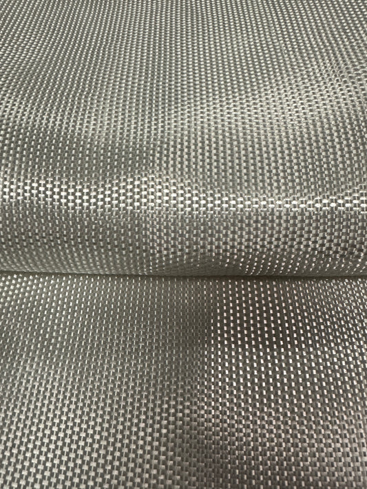 Vävd geotextil av polyester 120/120 kN/m 3x50 m 150 m²